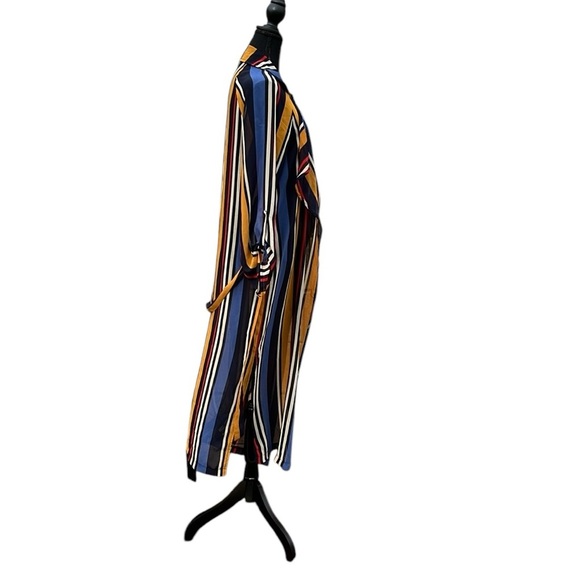 Multi colored women’s long rayon shirt cover size Large - Picture 2 of 4